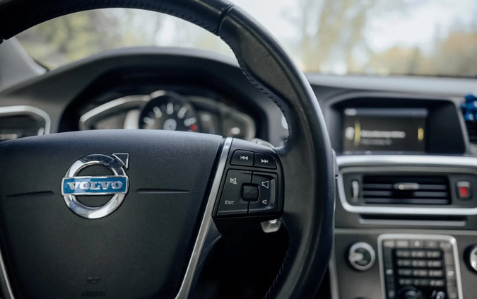 Volvo S60 cena 61300 przebieg: 181307, rok produkcji 2014 z Lublin małe 596